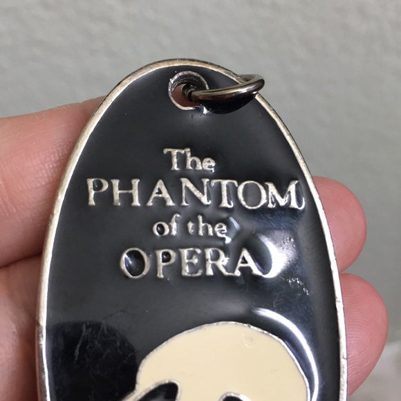 🖤1986 The phantom of the Opera Pendant - Picture 7 of 16